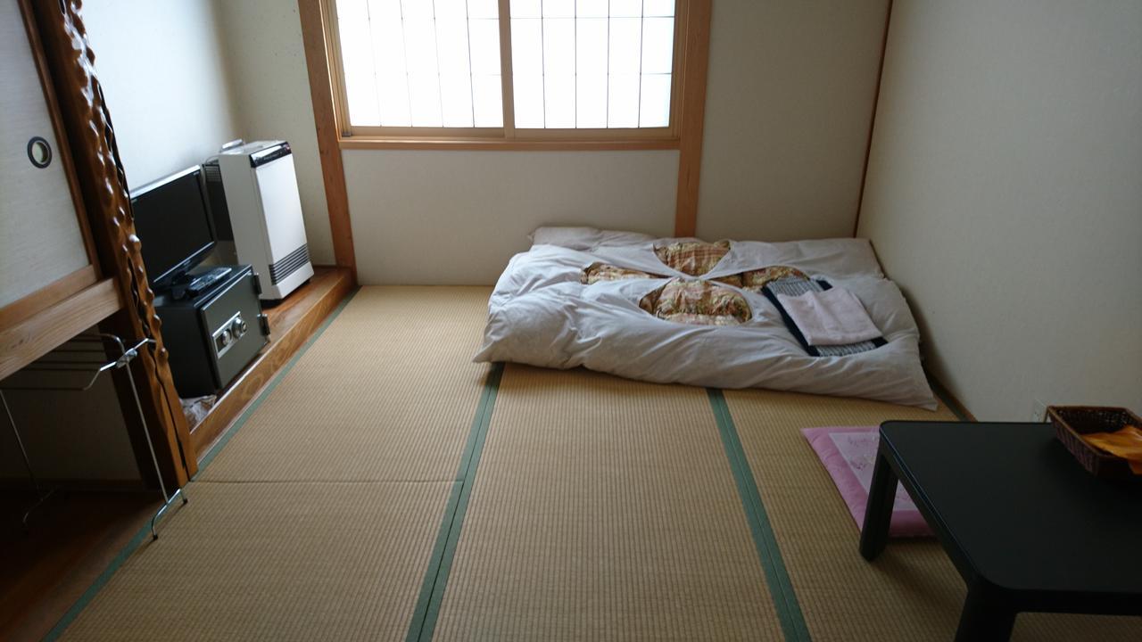 Apple Inn Takasaka Nozawaonsen Exteriör bild