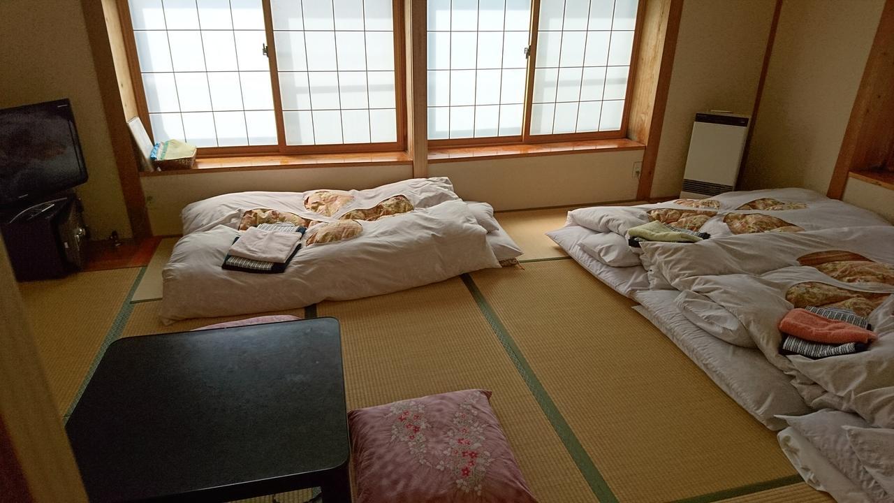 Apple Inn Takasaka Nozawaonsen Exteriör bild